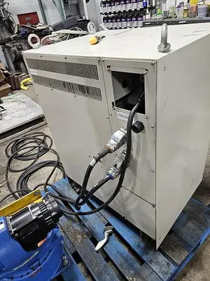 USED 2012 YASKAWA MOTOMAN MH6