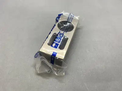 NEW MISUMI STRUT CLAMP