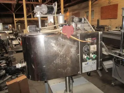 Tank, 2 Gallon, 316 Stainless Steel, 8" x 9", Agitated, insulated (2) #S739409