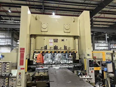 USED 2015 AIDA NC2-3000(2)E