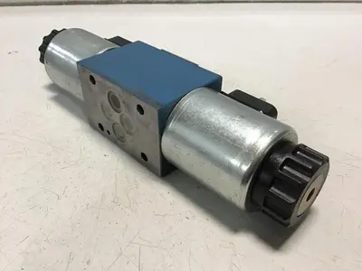USED MANNESMANN REXROTH 4WE6G2-60/EG24N9K4