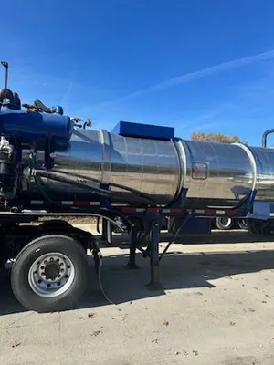 1984 PRESVAC 130 Barrel Stainless Code Transport Trailer | VacSource (2)