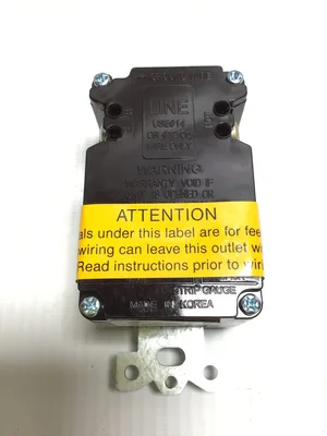 Hubbell GFR5352 Ground Fault Duplex Receptacle Circuit Guard 20A 125V 60Hz 2P 3W