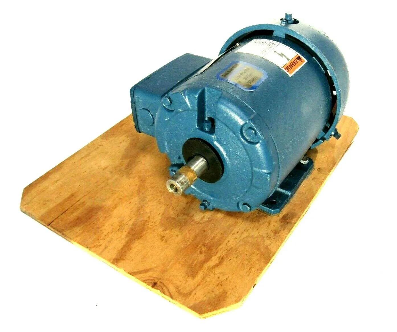 NEW SIEMENS RGZESD MOTOR PE-21 PLUS 1HP 230/460V 1755 RPM 51-5U2-U16