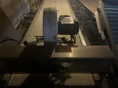 16ft Modular Belt Conveyor with Air Knife