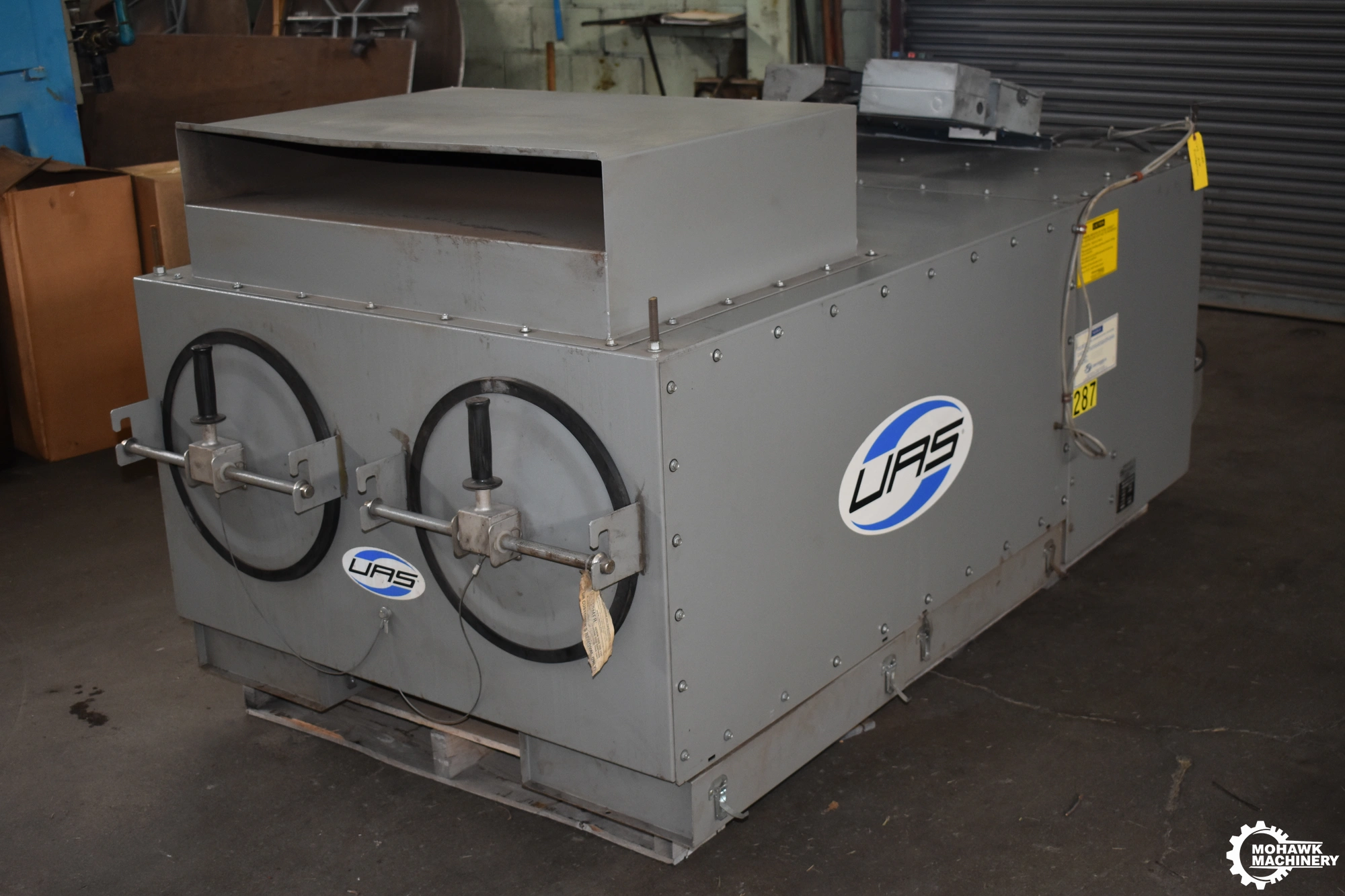 2500 CFM UNITED AIR SPECIALISTS “SCA” AMBIENT AIR FUME & DUST COLLECTOR w/3 HP MOTOR - DUST-HOG SUPRA-CLEAN PULSE CONTROLLER