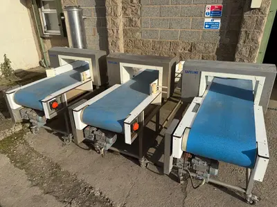 Mettler Toledo Safeline Metal Detector