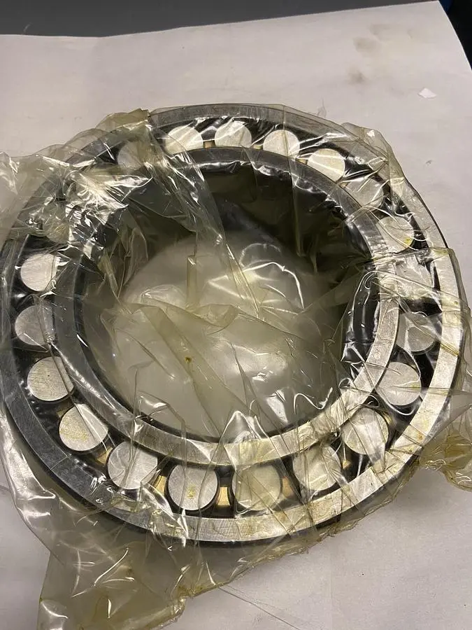New | in-Stock FAG 23126E1A.M.C3 Bearings | Surplus Asset Holdings #1192695