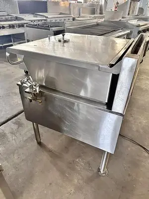 Cleveland 30 Gallon Tilt Skillet Braising Pan