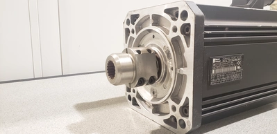 Rexroth Indramat Servo Motor MKD112B-048-KP1-BN