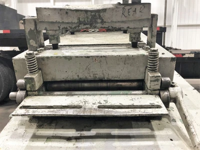 USED 1976 ROWE A-10C2000J