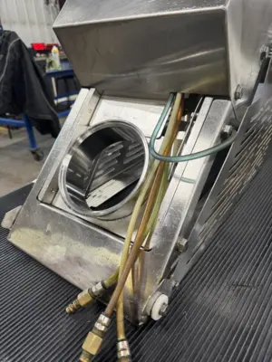 Vemag Discharge Conveyor & Pneumatic Wire Cut