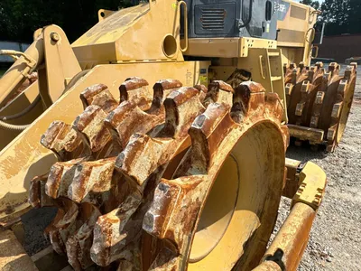 USED 2012 CATERPILLAR 815F-II