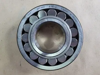 NEW SKF 22313 EK/C3