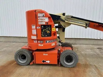 Used 2014 JLG E300AJP Manlifts Illinois US | Somerset Equipment Sales #1542945