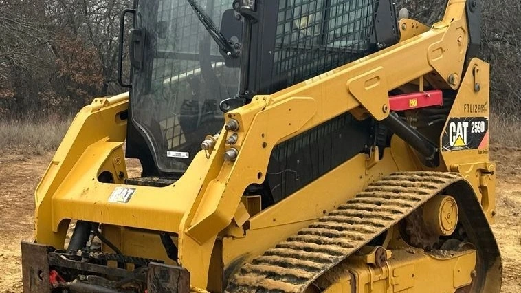 USED 2016 Caterpillar 259D