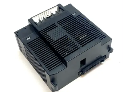 USED GE FANUC STANDARD POWER SUPPLY 30W 120/240VAC 125VDC 90-30