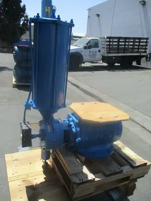 6" Dezurik, Eccentric Plug Valve, w/ Actuator, New