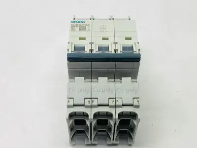5SJ4340-7HG41 | Siemens  Miniature Circuit Breaker 3-Pole 40A 240V - New Other