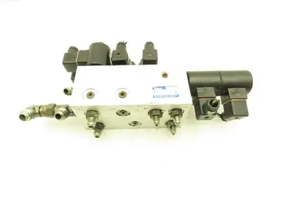 PowerBoss Minuteman SW/62U Hydraulic Solenoid Valve & Manifold Eaton 6130263001