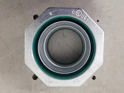 4" Liquidtight Insulated Steel Compression Connector