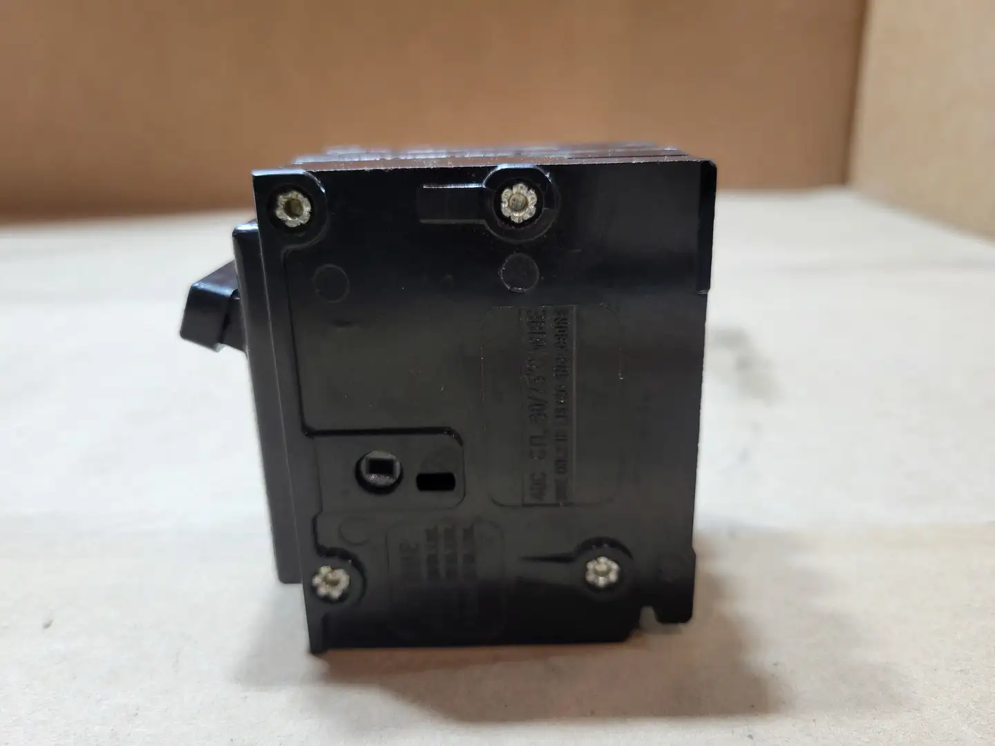 Used CUTLER-HAMMER BR215 Circuit Breakers British Columbia CA | Lenmark #1488995