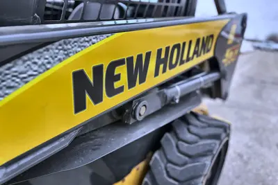Used 2006 NEW HOLLAND L170 Skid Steer Loaders Wisconsin US | Proxy Equipment #1388559