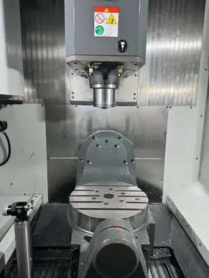 2023 HAAS UMC-500 Vertical Machining Centers | Toolquip, Inc. (3)