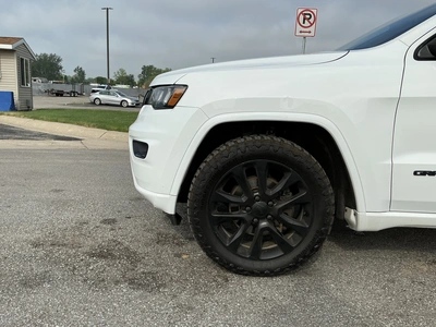 USED 2018 JEEP GRAND CHEROKEE