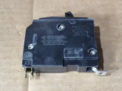 Used SQUARE D QOB120 Switchgears British Columbia CA | Lenmark #1438687