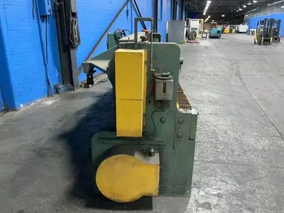 Used WYSONG AND MILES CO. 1610 Power Squaring Shears (Gauge) Ohio US | HGR 24 #1520787