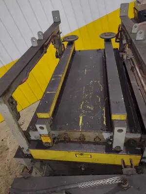 40" WIDE ROWE B-40 POWERED STRAIGHTENER: YOBRO #24886