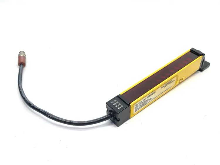Used STI Micro Safe Light Curtain Receiver 70192-1050 Light Curtains & Grids Michigan US | Maverick Industrial Sales #1402263