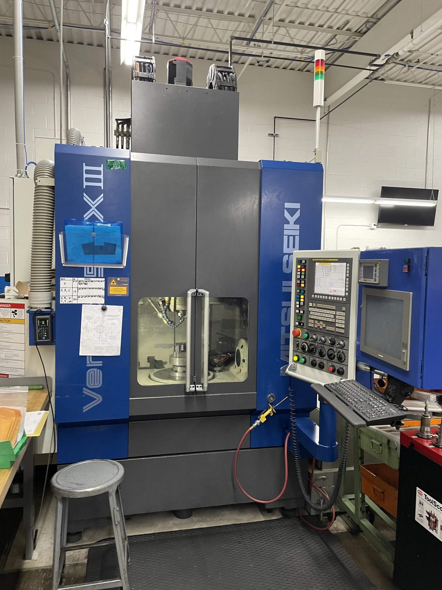 Mitsui Seiki Vertex 55X 5-Axis Vertical Machining & Grinding Center