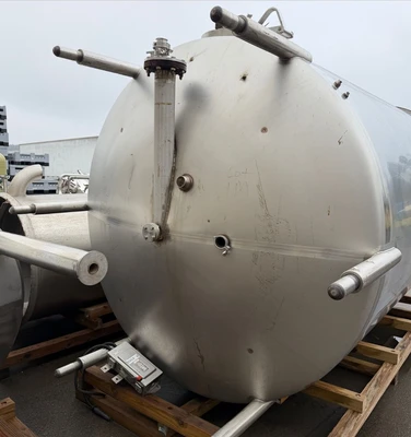 USED Stainless 3500 Gallon