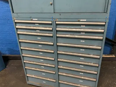 Used LISTA _UNKNOWN_ Cabinets Ohio US | HGR 24 #1407522