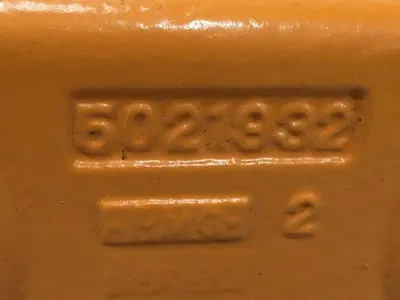 USED CINCINNATI MILACRON 5021932