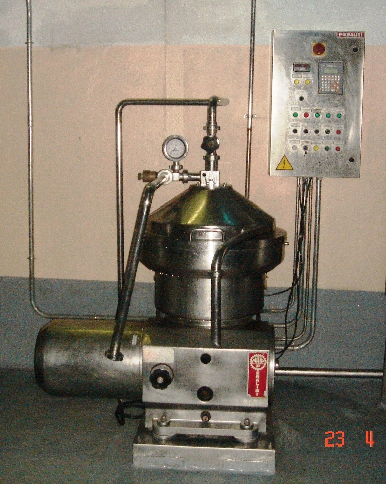 Pieralisi SV 20 self-cleaning cream separator, 316SS.