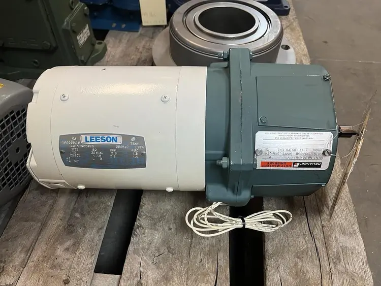 New | in-Stock RELIANCE M51A0327 Industrial Controls | Surplus Asset Holdings #1220581