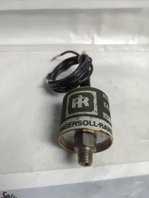 Used INGERSOL-RAND 1X12829 Pressure Transmitters Ohio US | Surplus Asset Holdings #1241973