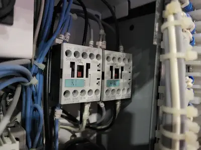 Full Voltage Non-Reversing MCC Bucket Size 3