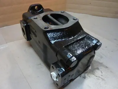 USED VICKERS 4535V60A30