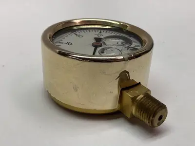 New | in-Stock WIKA 0-30 PSI Universal Pressure Meters Ohio US | Surplus Asset Holdings #1247162