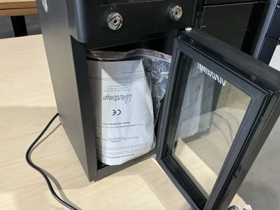 Used VINOTEMP VT-WD002-BLK Refrigerators Michigan US | Miedema Asset Management Group #1487776