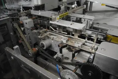 Uhlmann model C100 Cartoner with blister feed