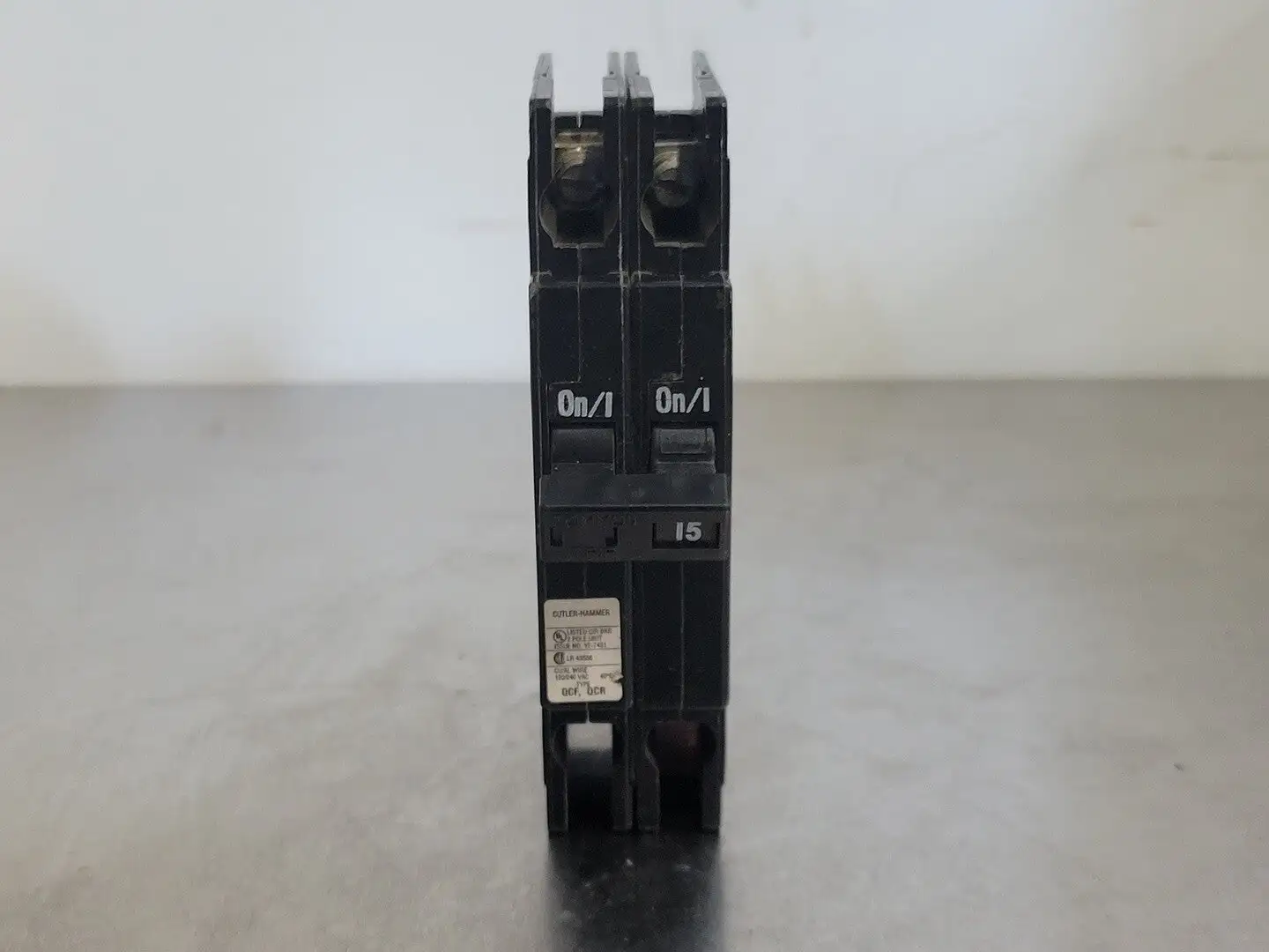 USED CUTLER-HAMMER QCF215