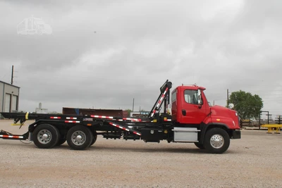 Used 2018 FREIGHTLINER 114SD Rolloff Trucks Texas US | Roll Off Truck World #1491762
