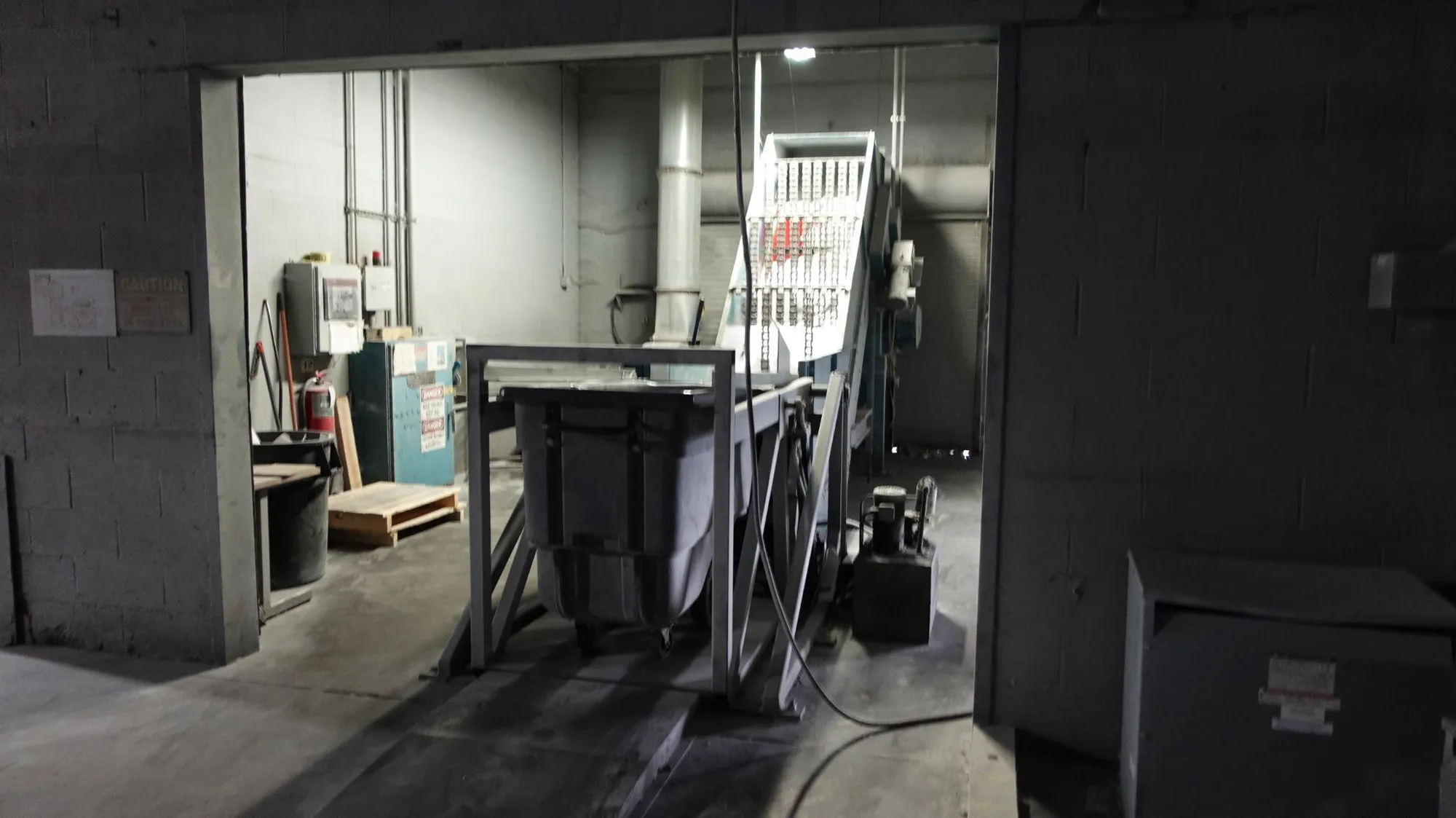 USED Air Conveying Corporation Industrial Shredder