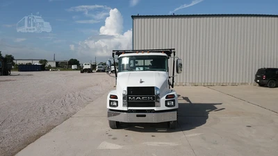 New | in-Stock 2025 MACK MD6 Rolloff Trucks Texas US | Roll Off Truck World #1491867