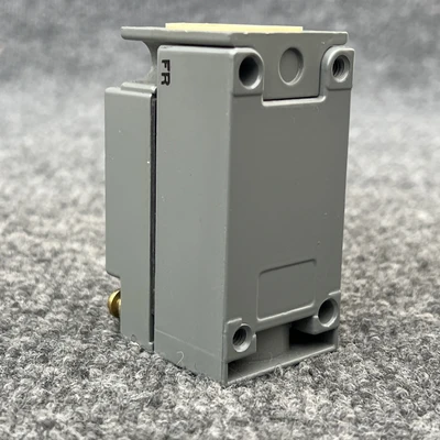 New | in-Stock Opcon 8891A-6501 Photoelectric Sensors California US | Davliegogo LLC #1705456